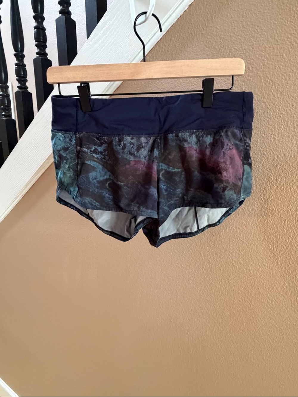lululemon athletica Navy Waistband Multicolor Marble-Print Athletic Shorts